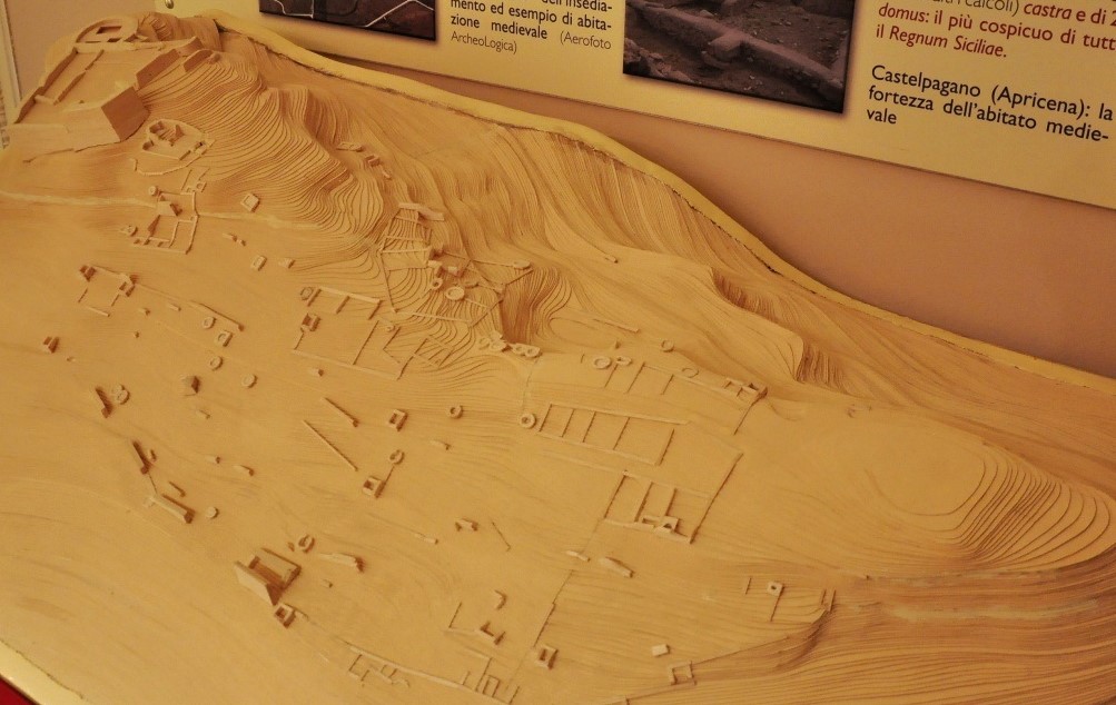 Museo-4Sez.-MediatecaFedericiana-CastelPagano-Part
